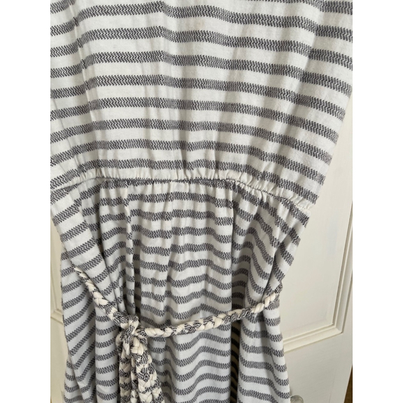 Women's Old Navy Striped Summer Dress Size L White Gray - Picture 3 of 7